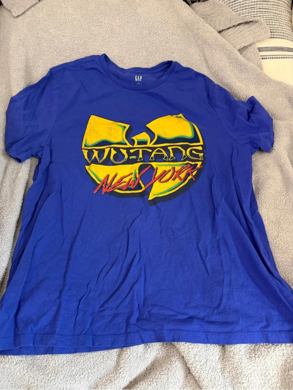 GAP Blue Wu-Tang New York Graphic Tee with Yellow Logo mens xl